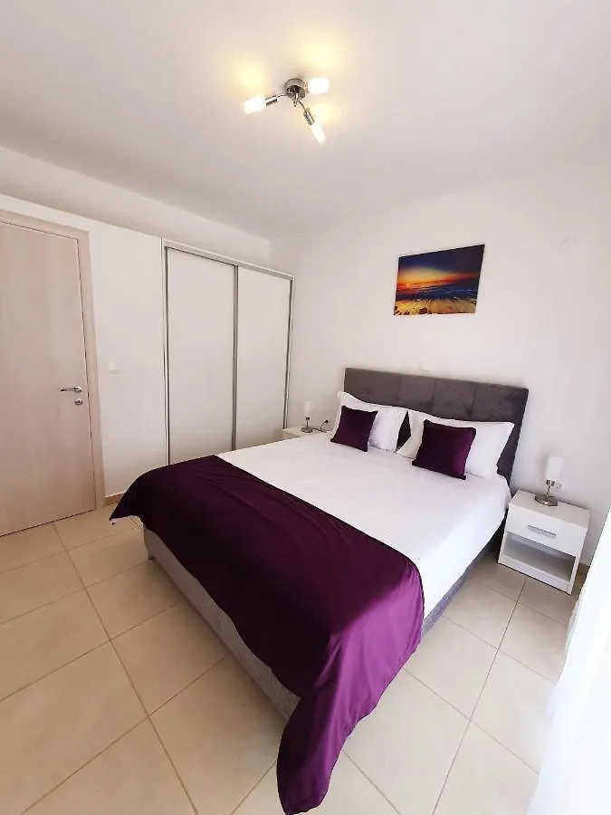 Bella House Nikiti Apartment