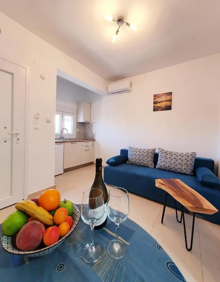 Bella House Nikiti Apartment